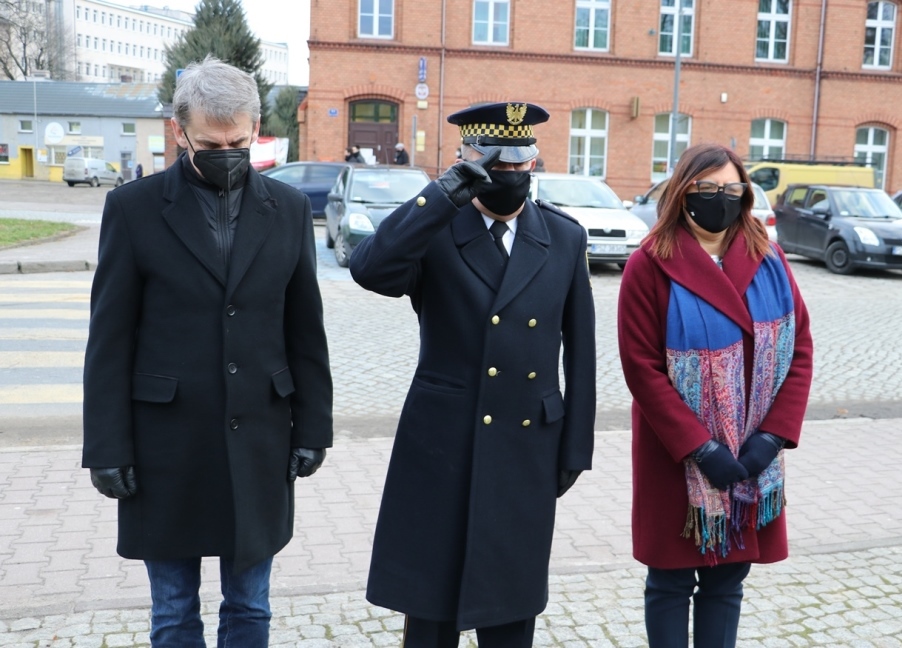 Rocznica wyzwolenia Szamotuł. Złożenie kwiatów.