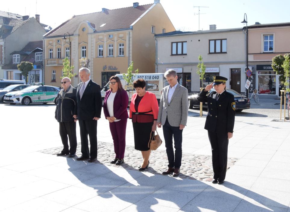 Zdjęcie - Narodowy Dzień Zwycięstwa i 77 Rocznica Zakończenia II Wojny Światowej