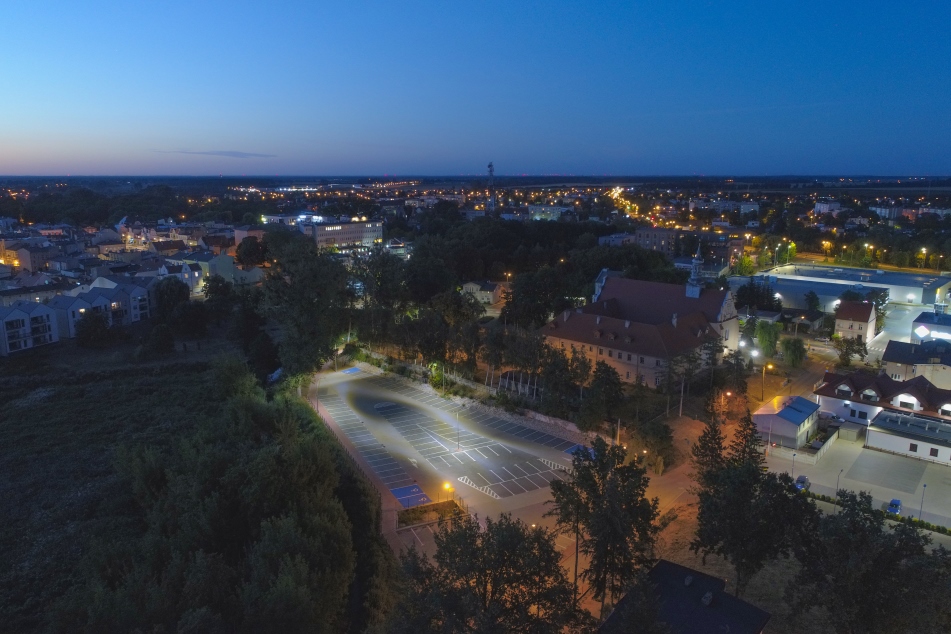Zdjęcie - parking ul. Francoszkańska Zdjęcie - parking ul. Franciszkańska