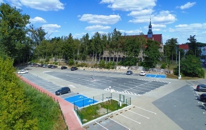 Zdjęcie do Parking przy Franciszkańskiej dobrze służy mieszkańcom