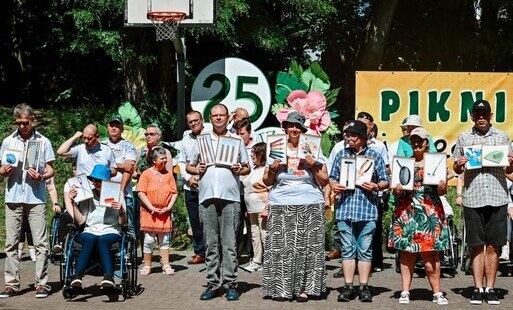 Zdjęcie do 25-lecie Warsztat&oacute;w Terapii Zajęciowej w Szamotułach!