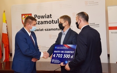 Zdjęcie do PIENIĄDZE DLA SZAMOTUŁ!