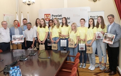 Zdjęcie do Spotkanie z siatkarkami