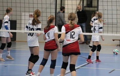 Zdjęcie do ZAWODY SIATKARSKIE MŁODZIEŻY O AWANS I REPREZENTOWANIE SZAMOTUŁ
