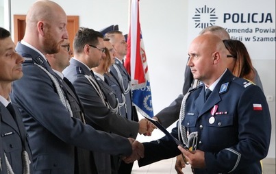 Zdjęcie do ŚWIĘTOWALI POLICJANCI