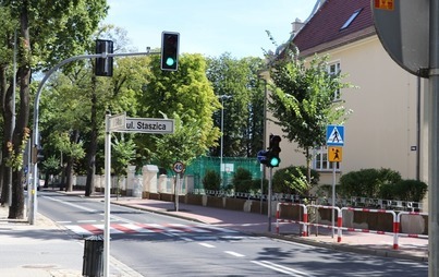 Zdjęcie do CIESZĄ SIĘ DZIECI I RODZICE...