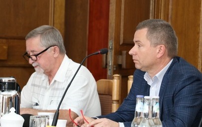 Zdjęcie do OBRADY KOMISJI GOSPODARKI KOMUNALNEJ