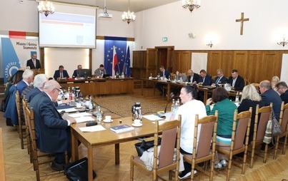 Zdjęcie do RELACJA Z SESJI RADY MIG SZAMOTUŁY